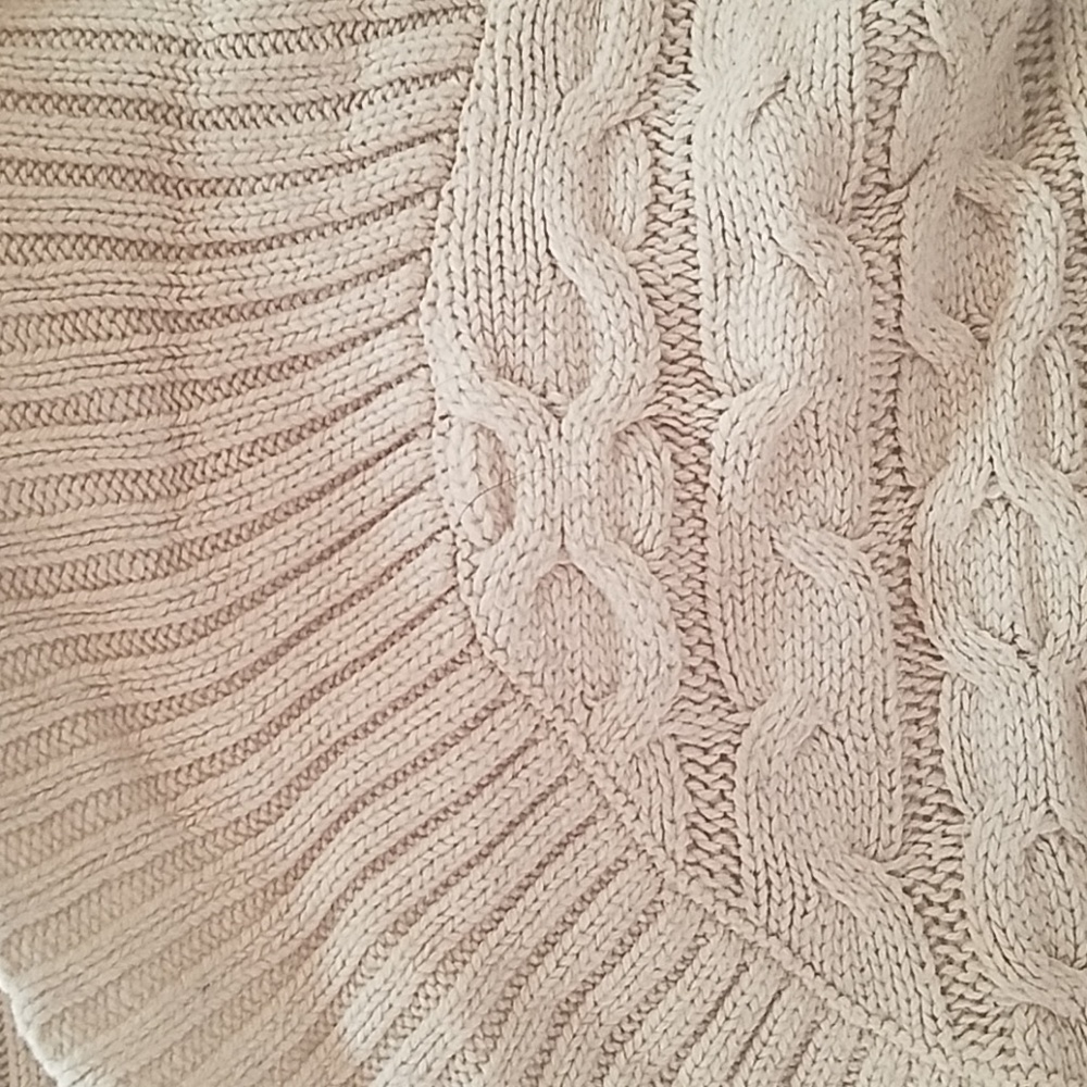 Cardigan - Picture 2 of 2